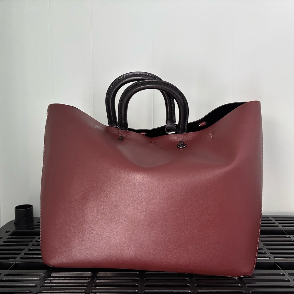 Coach 1941 Rogue Tote (Gen 2) Genuine Glovetanned Leather